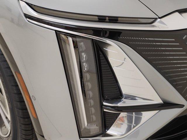 2025 Cadillac LYRIQ Vehicle Photo in PINEVILLE, NC 28134-8495