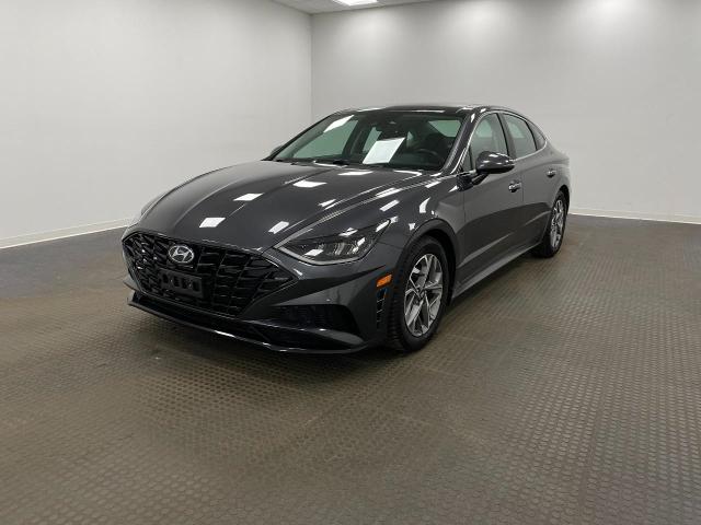 2021 Hyundai SONATA Vehicle Photo in Appleton, WI 54913