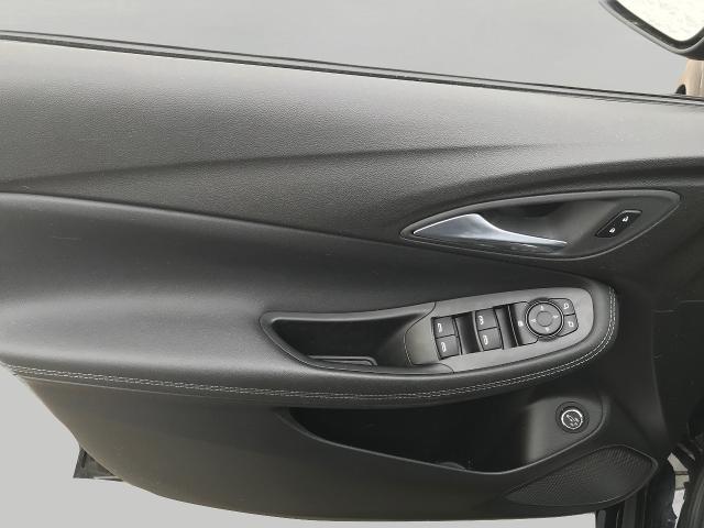 2022 Buick Encore GX Vehicle Photo in GREEN BAY, WI 54303-3330