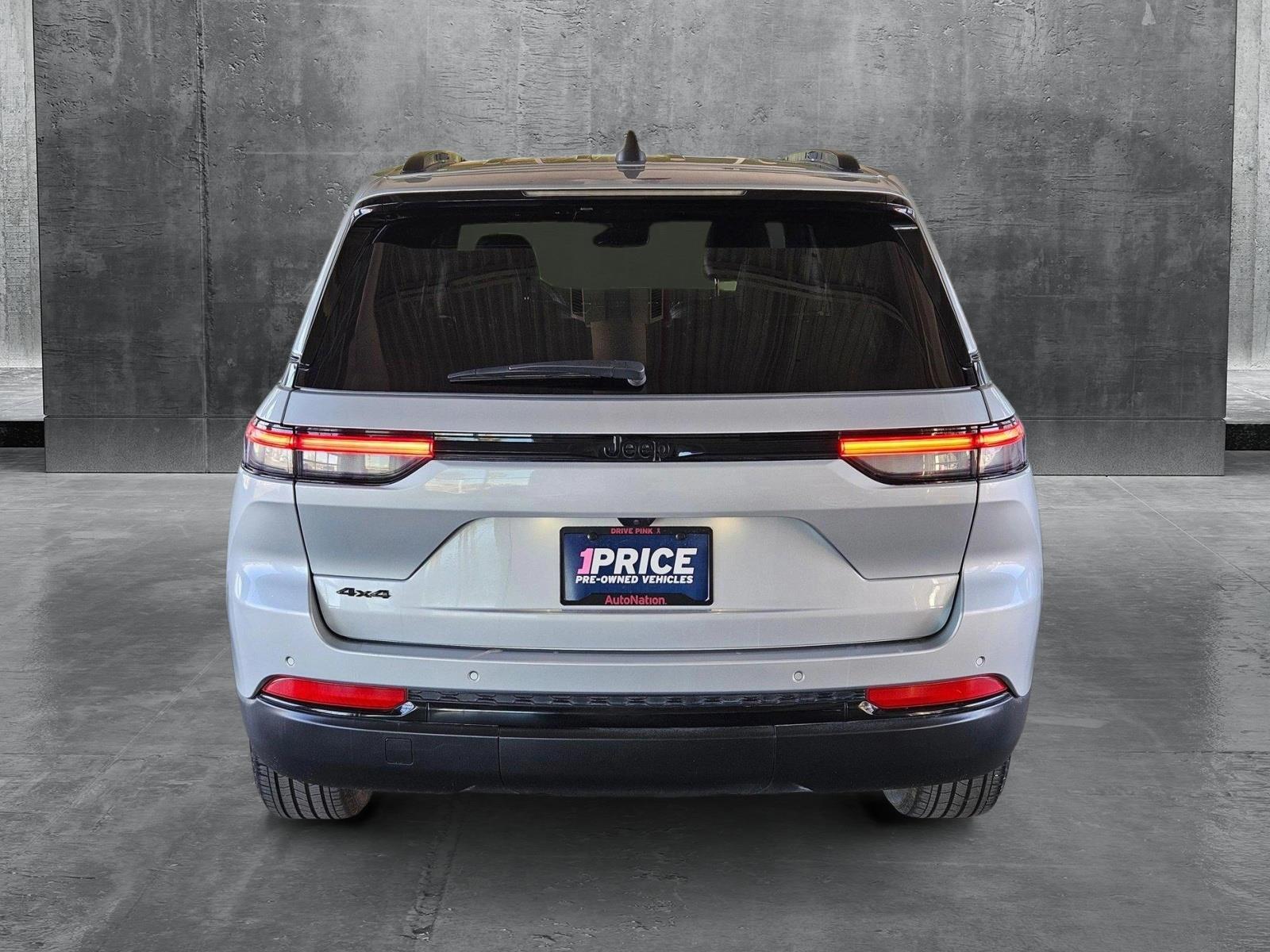 2024 Jeep Grand Cherokee Vehicle Photo in Henderson, NV 89014