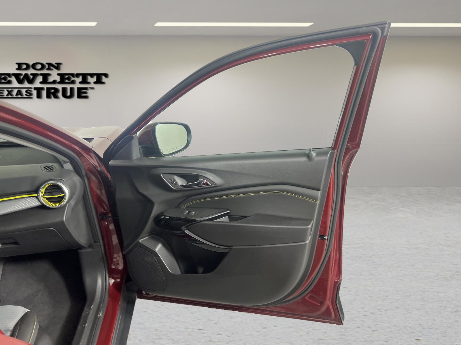 2024 Chevrolet Trax Vehicle Photo in GEORGETOWN, TX 78626-7508