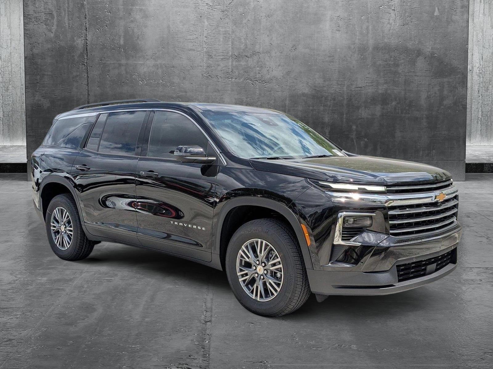 2025 Chevrolet Traverse Vehicle Photo in PEMBROKE PINES, FL 33024-6534