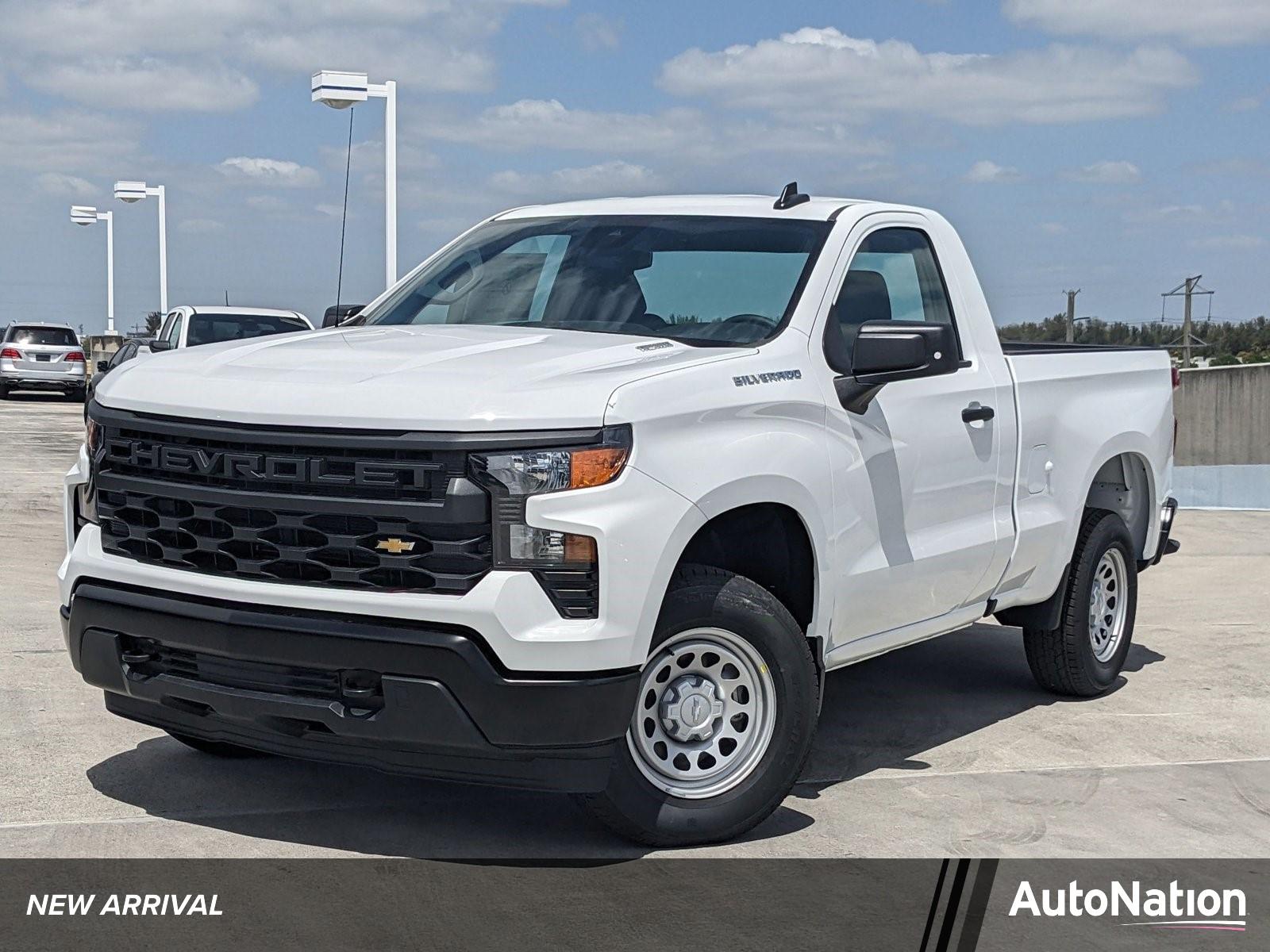 2025 Chevrolet Silverado 1500 Vehicle Photo in MIAMI, FL 33172-3015