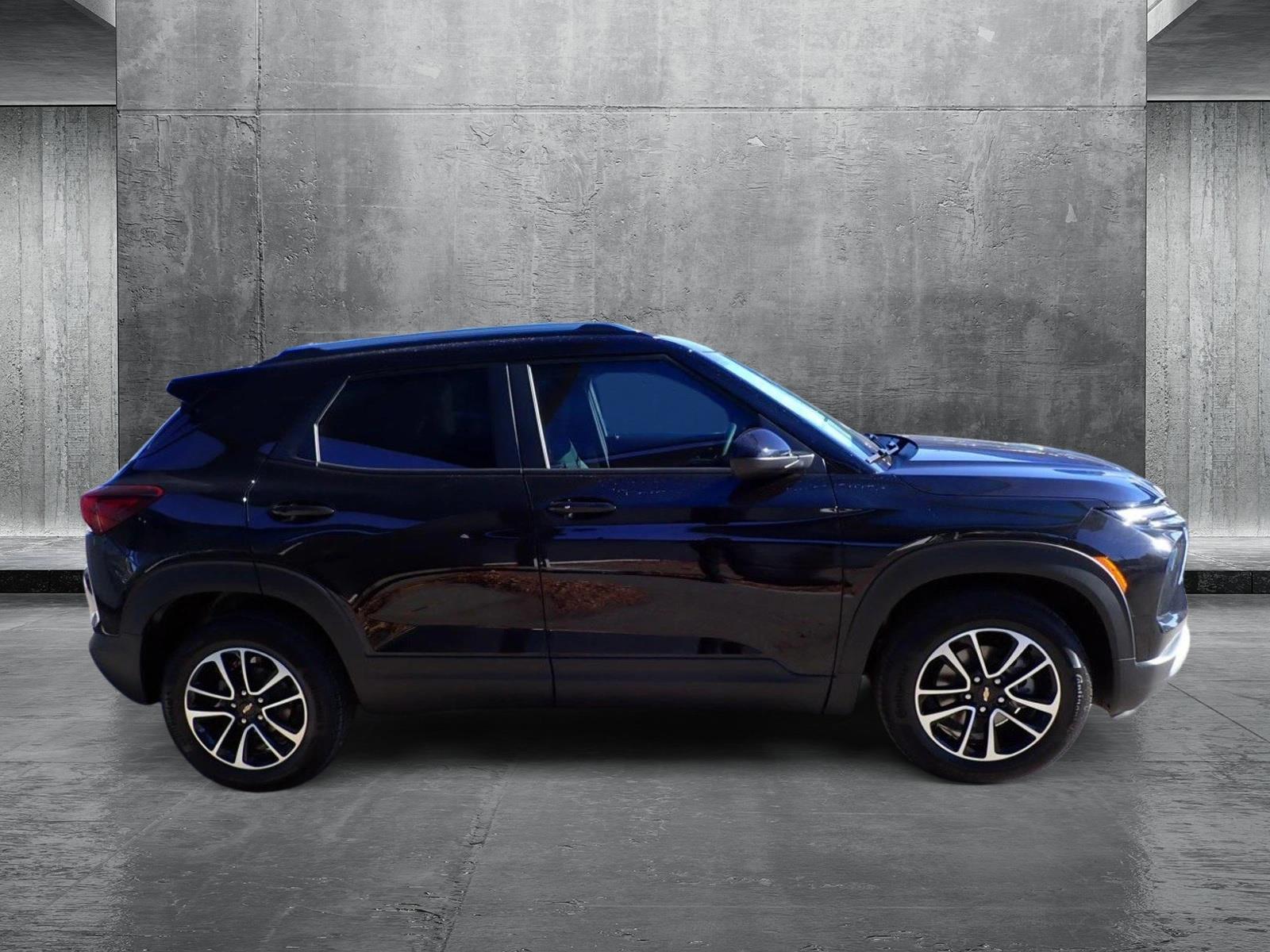 2025 Chevrolet Trailblazer Vehicle Photo in DENVER, CO 80221-3610