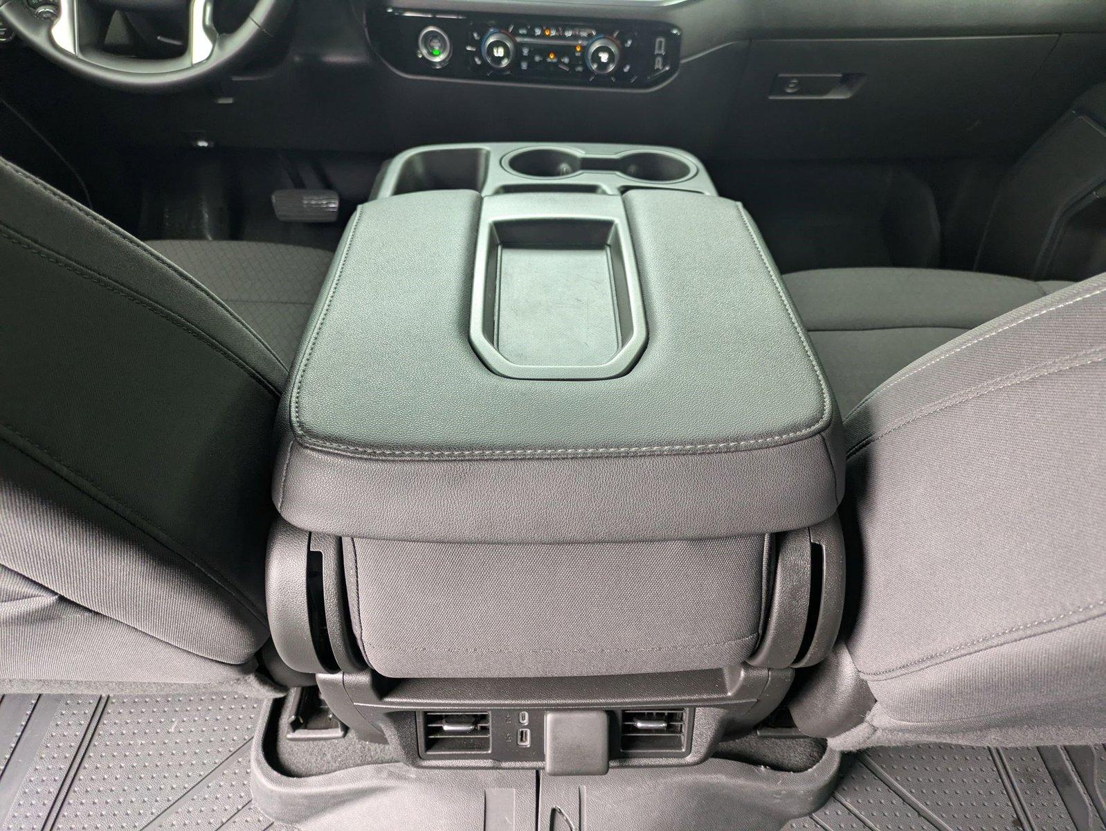 2024 Chevrolet Silverado 1500 Vehicle Photo in GREENACRES, FL 33463-3207