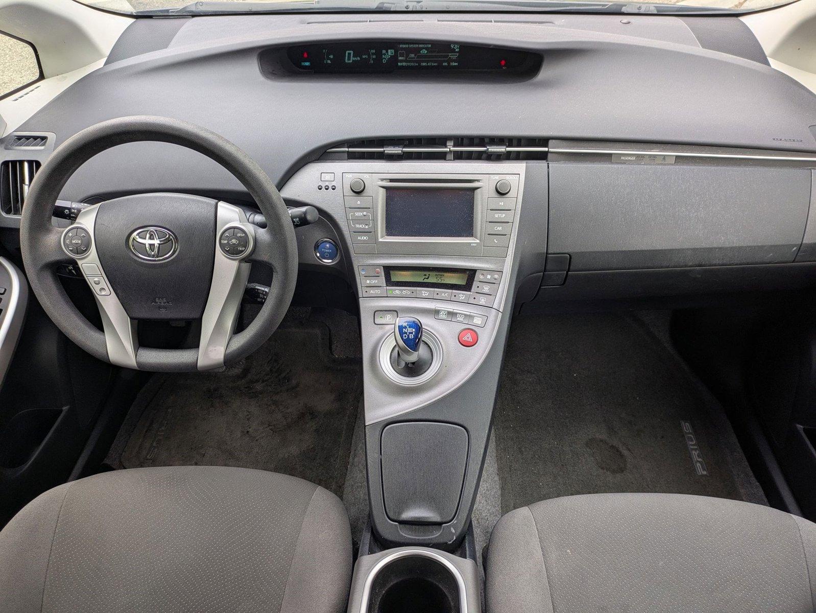 2013 Toyota Prius Vehicle Photo in Valencia, CA 91355-1794