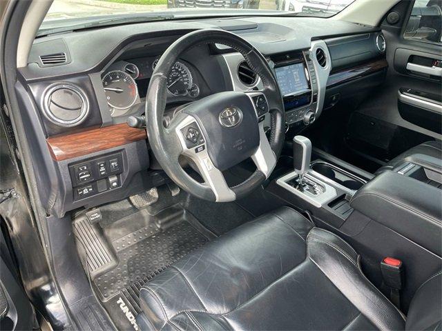 Used 2017 Toyota Tundra Limited with VIN 5TFHW5F10HX628948 for sale in Centralia, MO