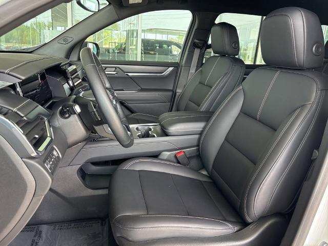 2024 GMC Acadia Vehicle Photo in MANHATTAN, KS 66502-5036