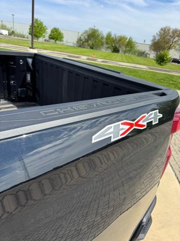 2024 Chevrolet Silverado 1500 Vehicle Photo in Peoria, IL 61615