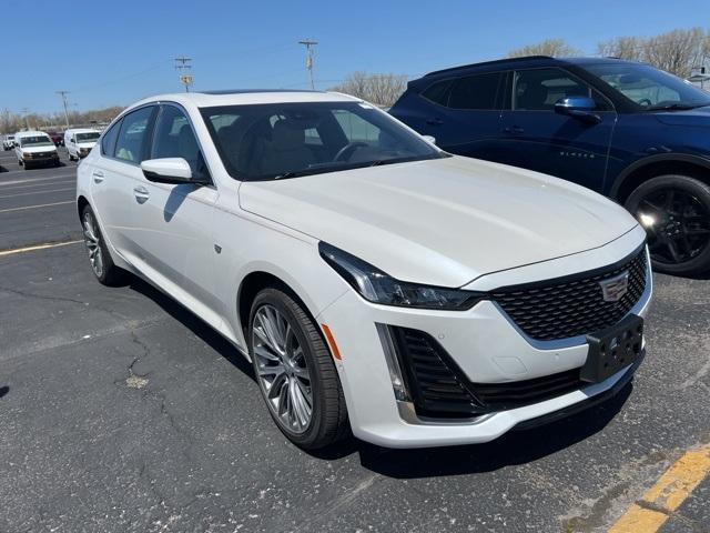 2024 Cadillac CT5 Vehicle Photo in GREEN BAY, WI 54304-5303