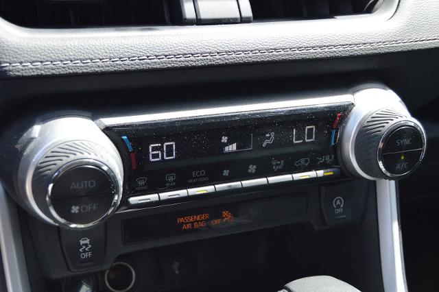 2020 Toyota RAV4 Vehicle Photo in Houston, TX 77090