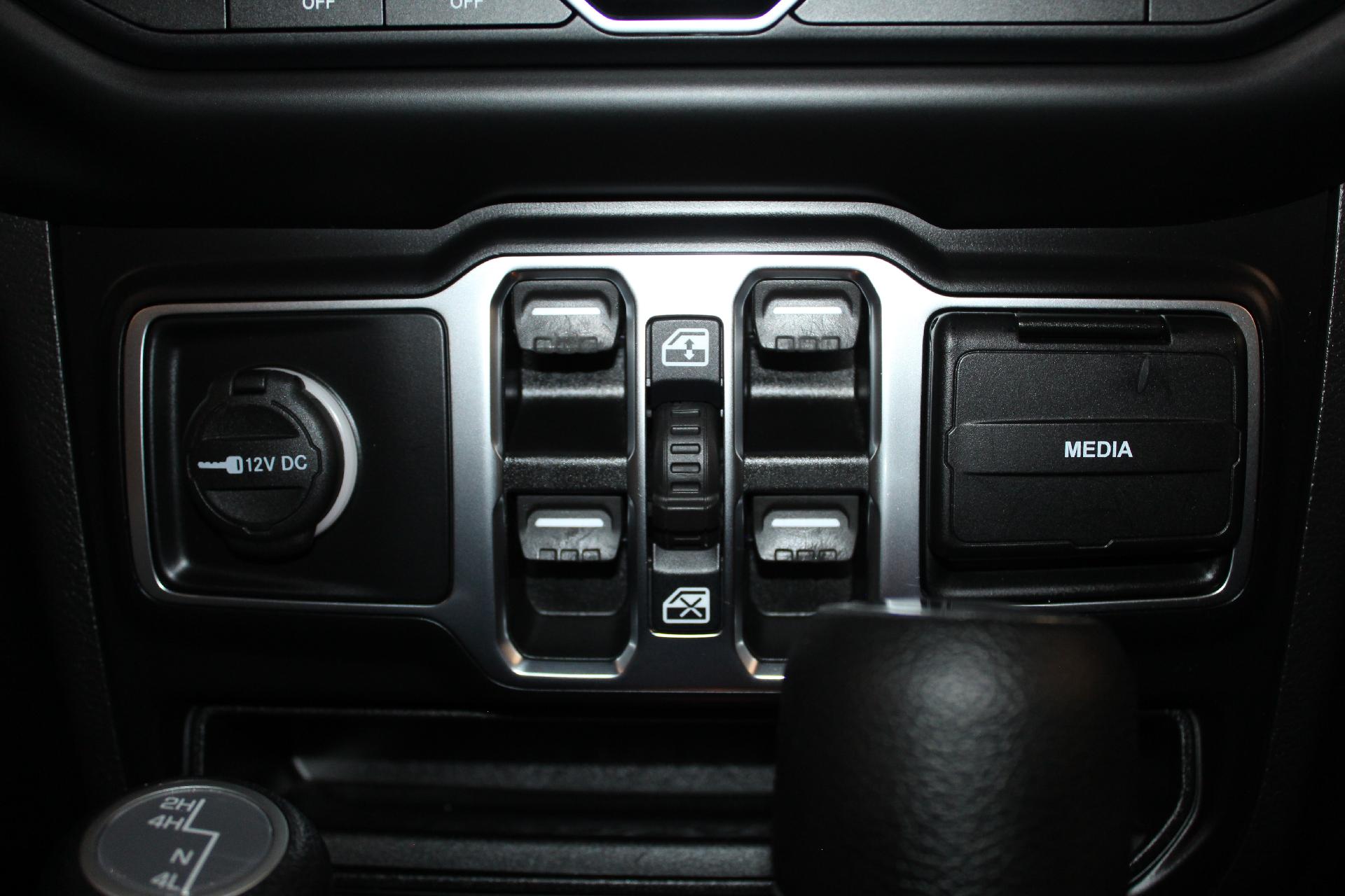2021 Jeep Wrangler Vehicle Photo in NORTHAMPTON, MA 01060-1120
