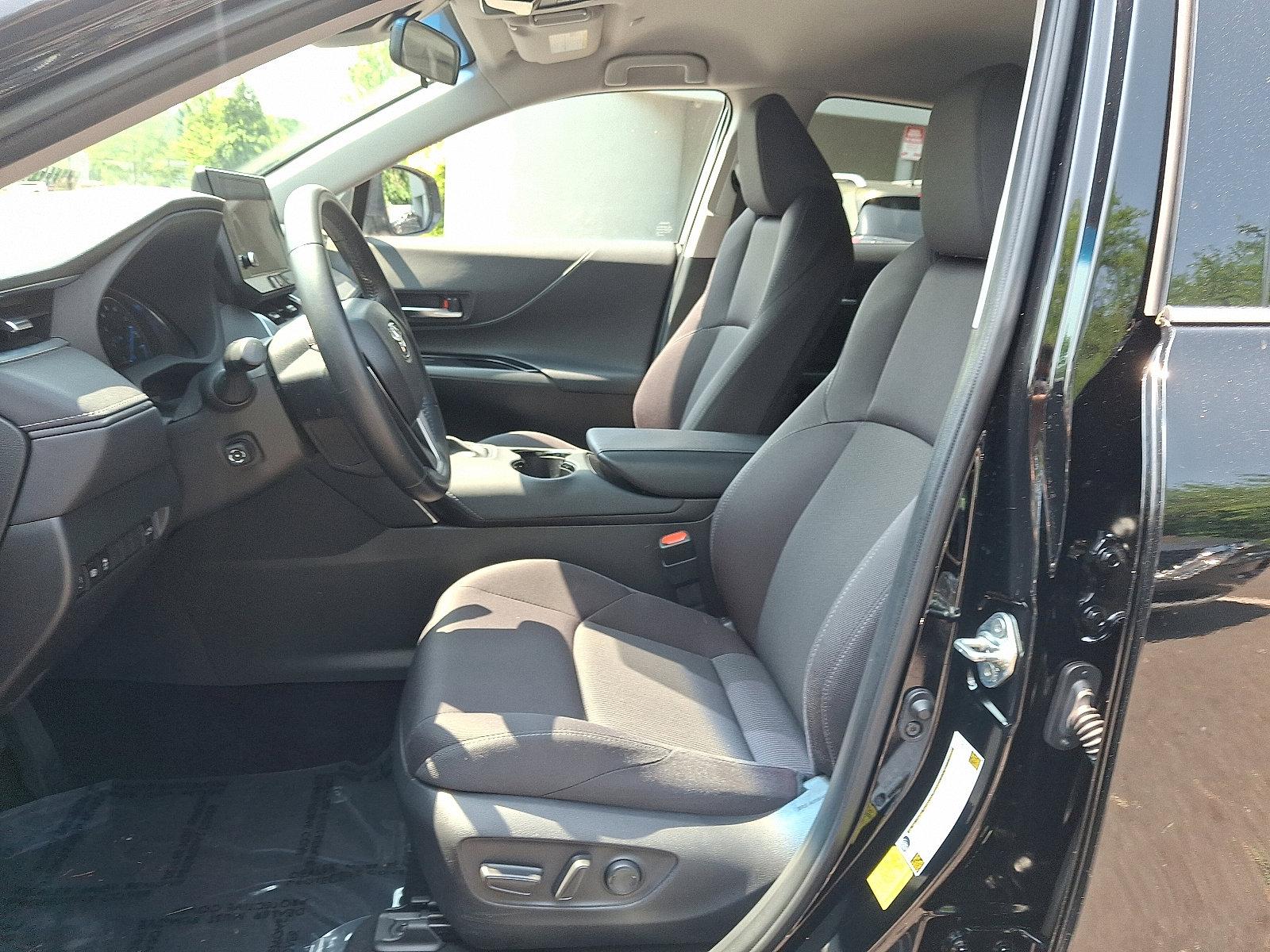 2023 Toyota Venza Vehicle Photo in Jenkintown, PA 19046