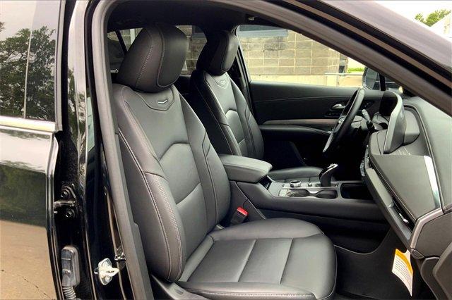 2024 Cadillac XT4 Vehicle Photo in KANSAS CITY, MO 64114-4545