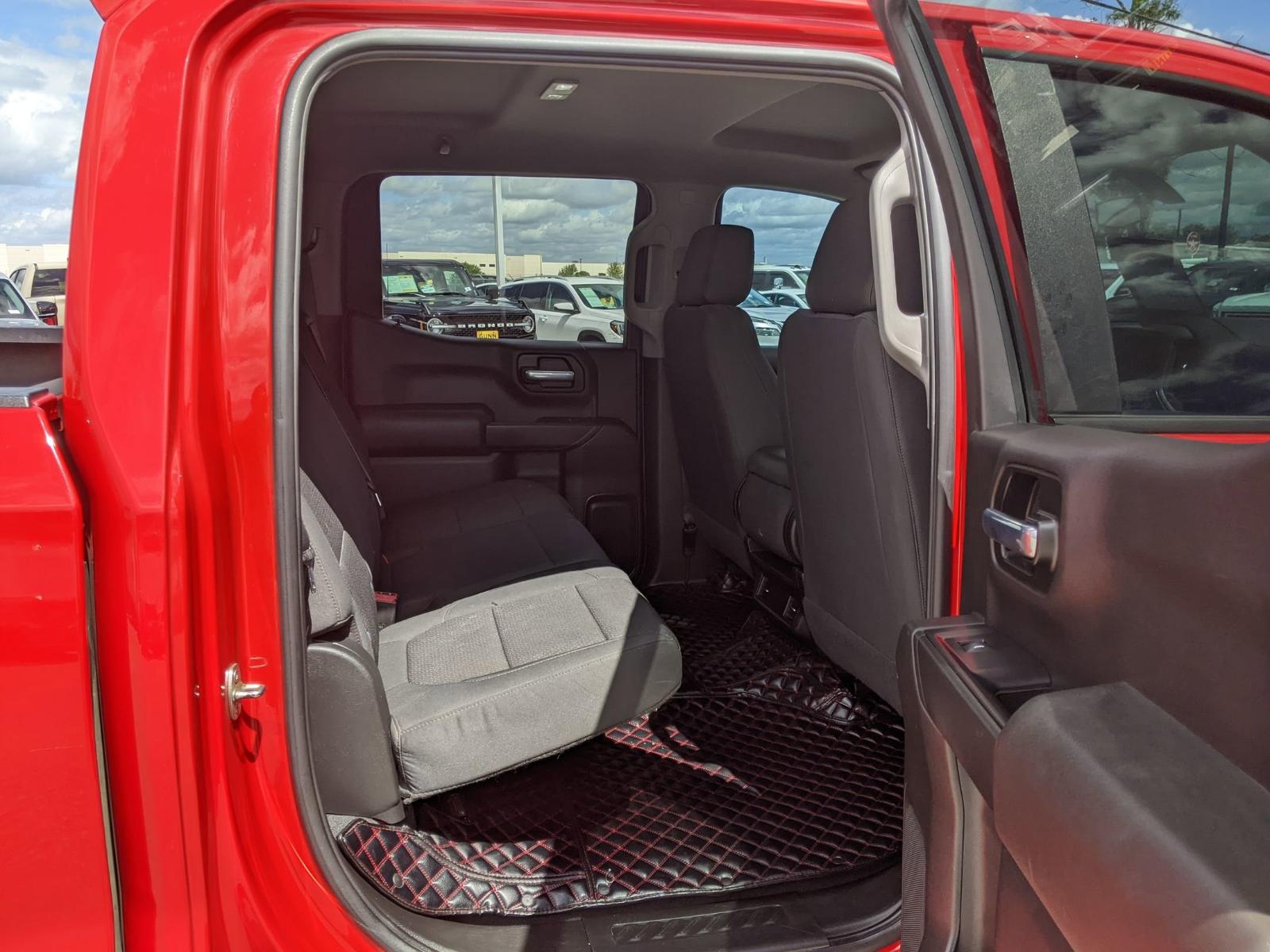 2021 Chevrolet Silverado 1500 Vehicle Photo in Seguin, TX 78155