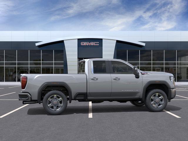 2025 GMC Sierra 2500 HD Vehicle Photo in WATERTOWN, CT 06795-3318