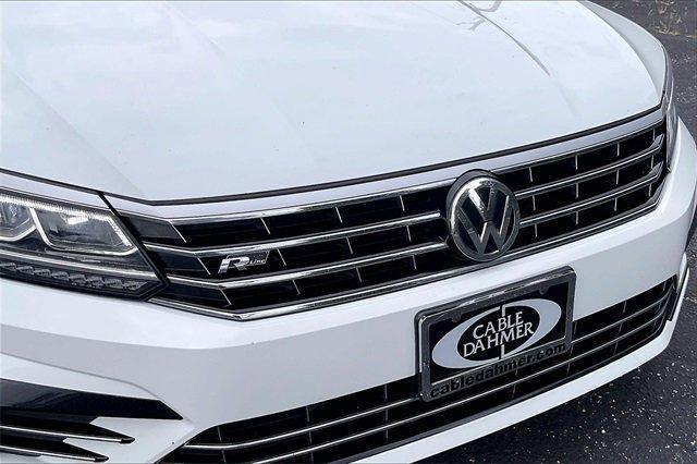 2018 Volkswagen Passat Vehicle Photo in INDEPENDENCE, MO 64055-1314