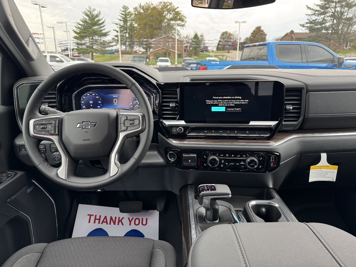 2025 Chevrolet Silverado 1500 Vehicle Photo in BOONVILLE, IN 47601-9633