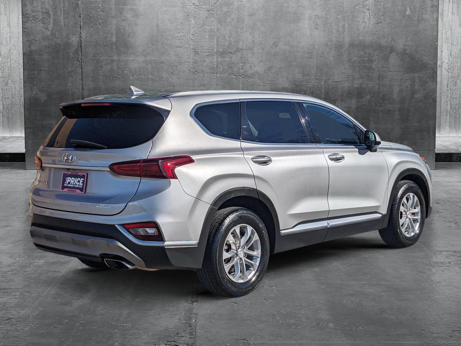 2020 Hyundai Santa Fe Vehicle Photo in HOUSTON, TX 77034-5009