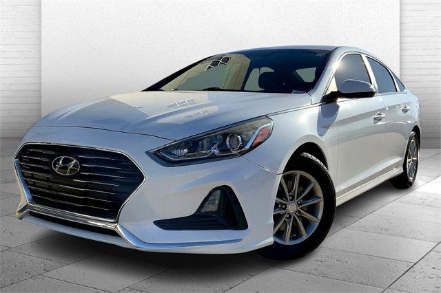 2019 Hyundai Sonata Vehicle Photo in TOPEKA, KS 66609-0000