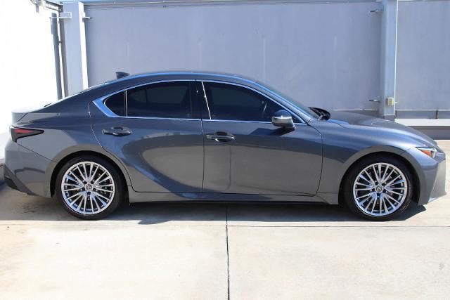 2024 Lexus IS 300 Vehicle Photo in SUGAR LAND, TX 77478