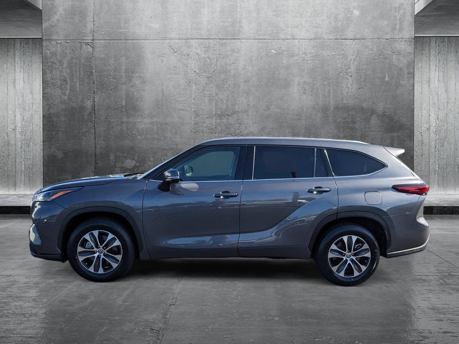 2022 Toyota Highlander Vehicle Photo in Orlando, FL 32811