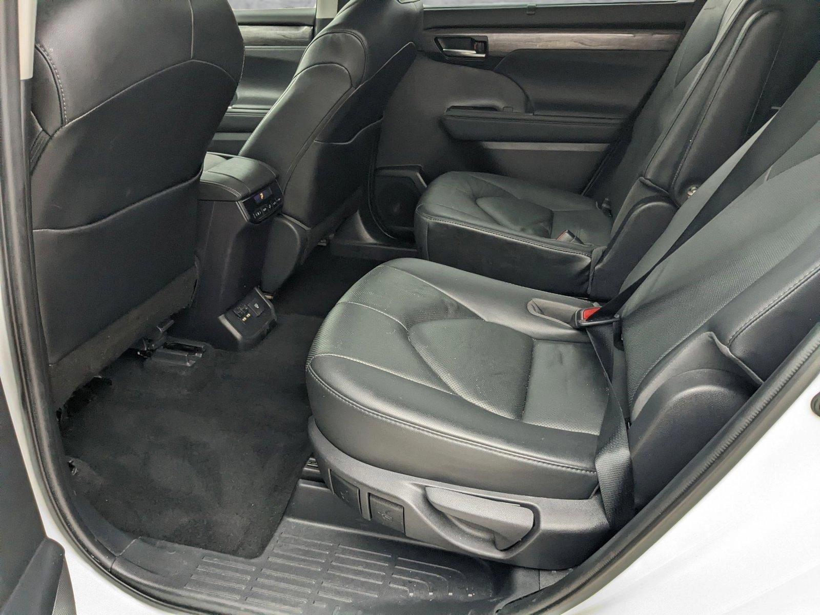 2021 Toyota Highlander Vehicle Photo in Davie, FL 33331