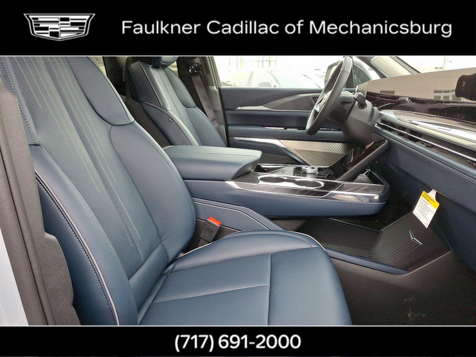 2025 Cadillac Escalade IQ Vehicle Photo in MECHANICSBURG, PA 17050-1707