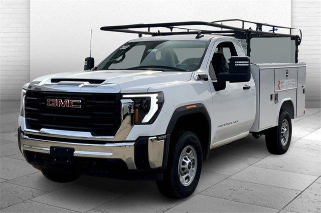 2024 GMC Sierra 2500 HD Vehicle Photo in TOPEKA, KS 66609-0000