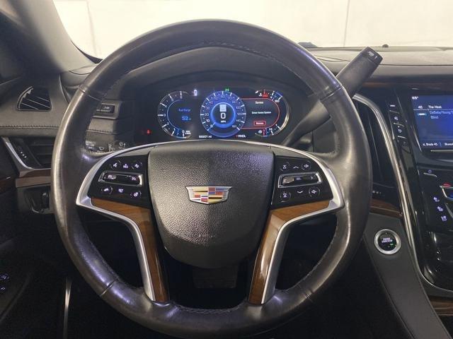 2018 Cadillac Escalade Vehicle Photo in MEDINA, OH 44256-9001