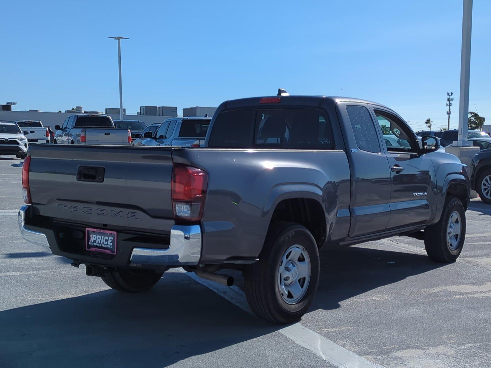 2022 Toyota Tacoma 2WD Vehicle Photo in Ft. Myers, FL 33907