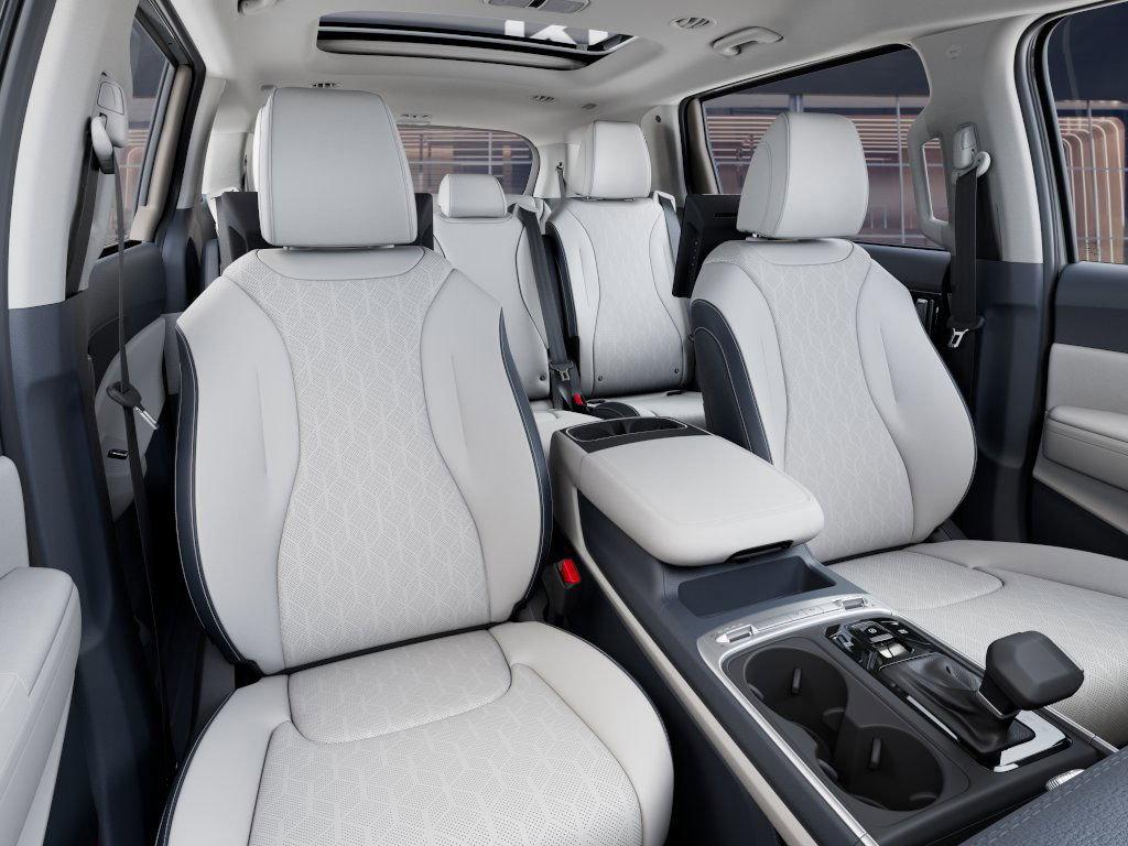 2025 Kia Carnival Vehicle Photo in Langhorne, PA 19047