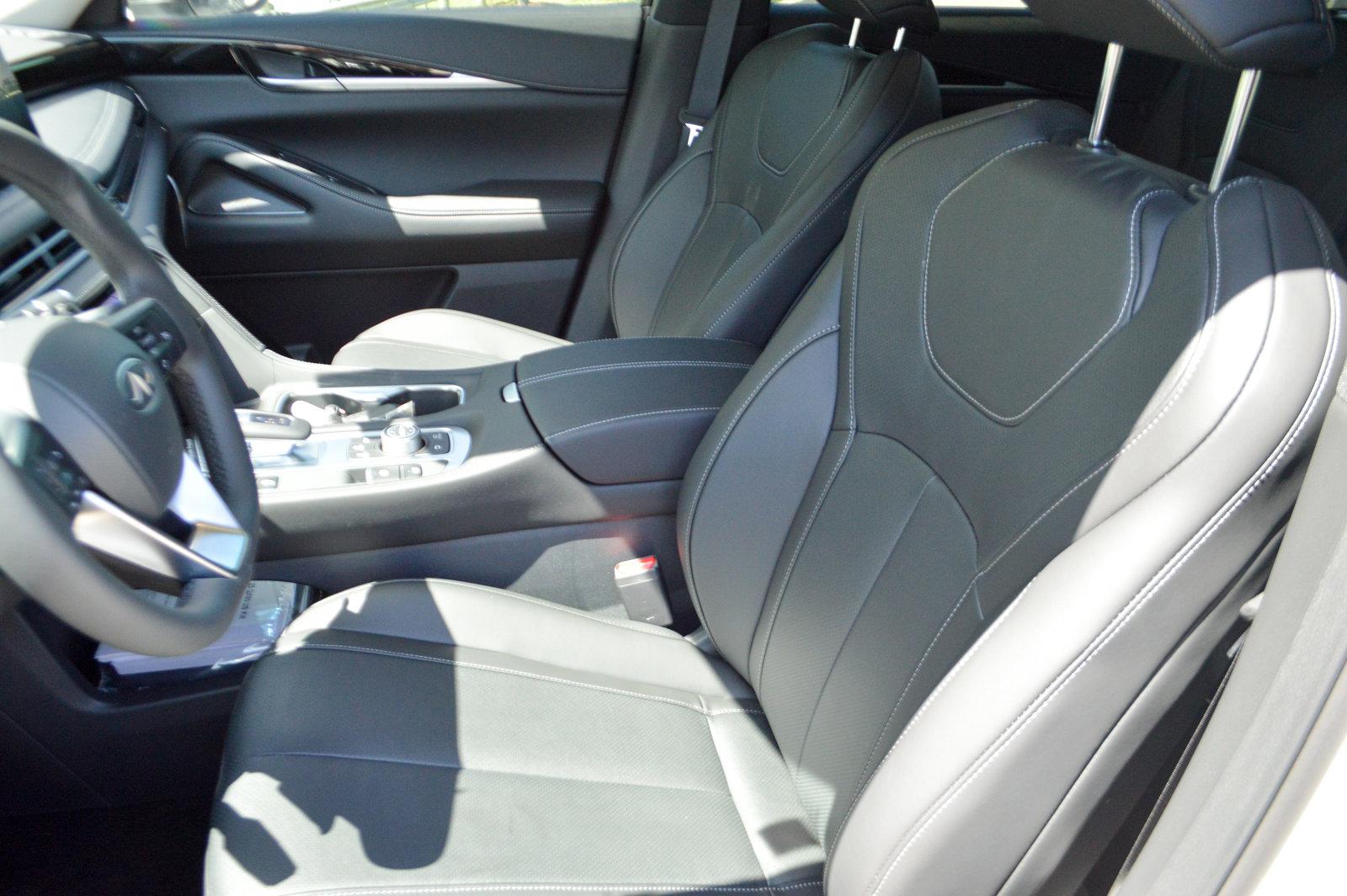 2025 INFINITI QX60 Vehicle Photo in Houston, TX 77090