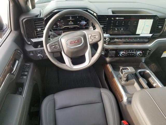 2025 GMC Sierra 1500 Vehicle Photo in ELYRIA, OH 44035-6349