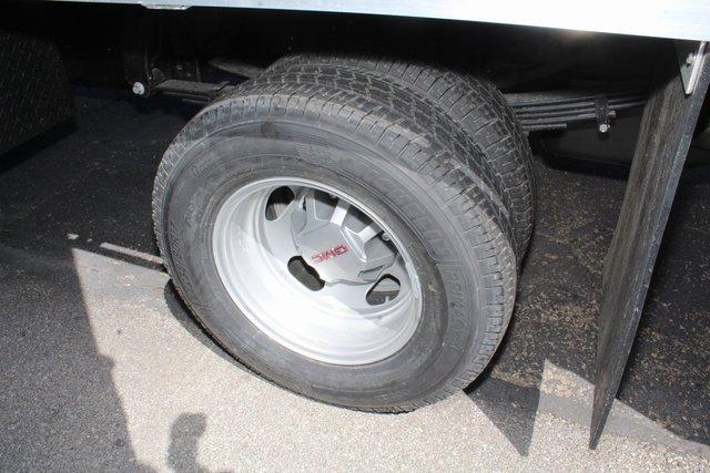 2025 GMC Sierra 3500 HD Chassis Cab Vehicle Photo in SAINT CLAIRSVILLE, OH 43950-8512