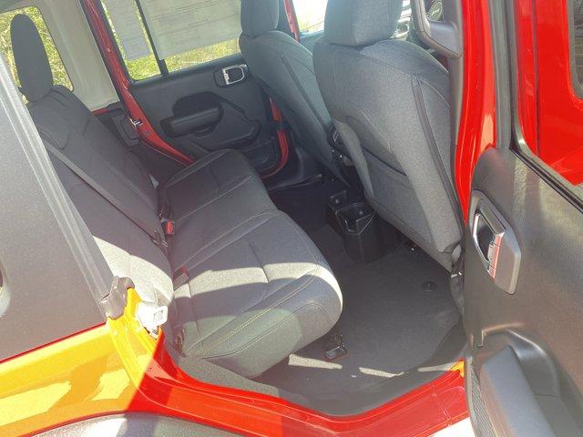2025 Jeep Wrangler Vehicle Photo in Doylsetown, PA 18901