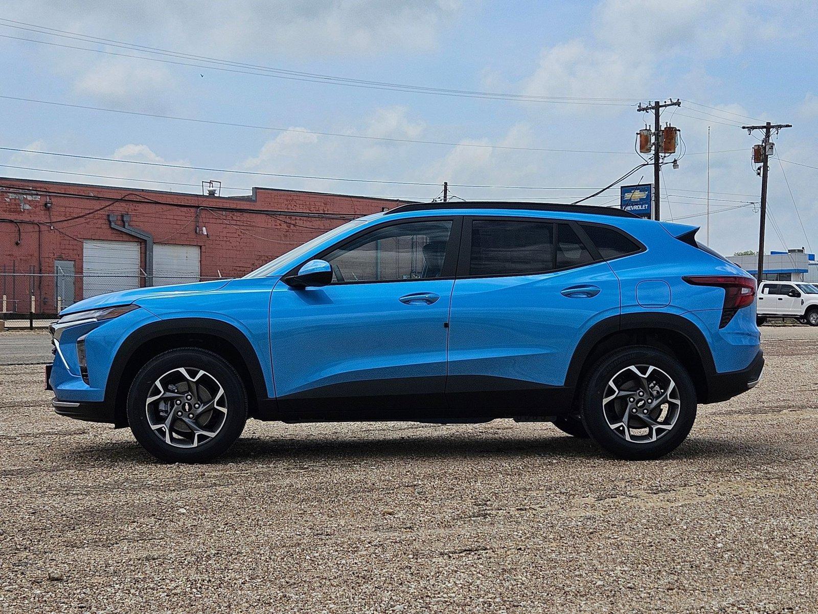 2025 Chevrolet Trax Vehicle Photo in WACO, TX 76710-2592