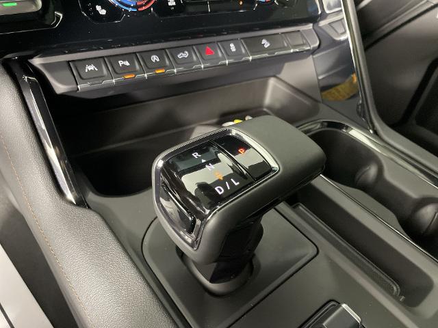 2025 GMC Sierra 1500 Vehicle Photo in GILBERT, AZ 85297-0402
