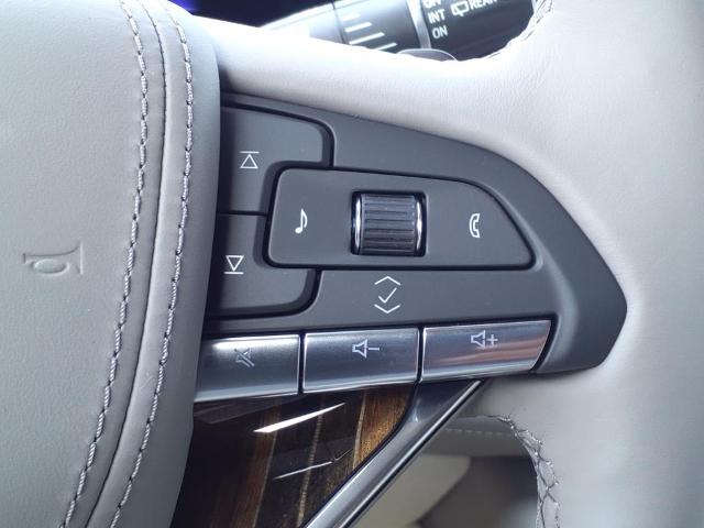 2024 Cadillac Escalade Vehicle Photo in Denton, TX 76205