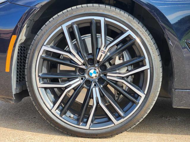 2022 BMW 540i Vehicle Photo in PLANO, TX 75024