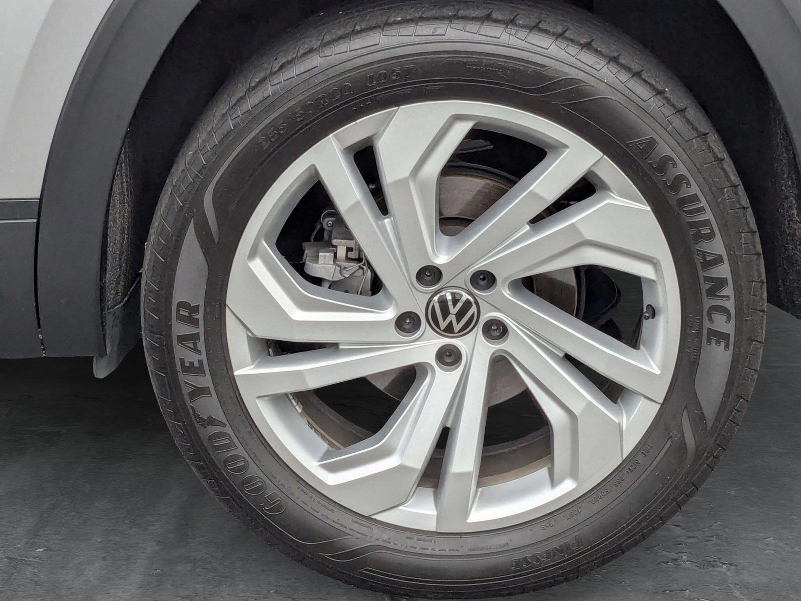 2022 Volkswagen Atlas Vehicle Photo in Miami, FL 33015