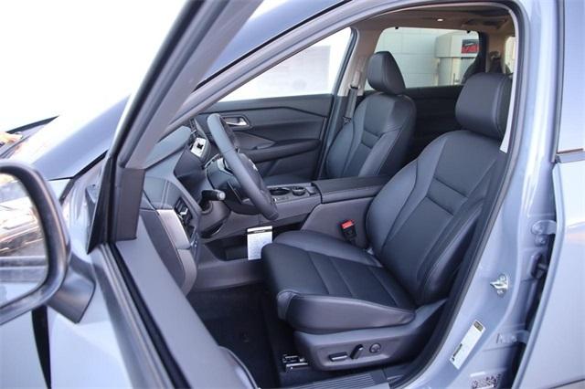 2025 Nissan Rogue Vehicle Photo in Hazelwood, MO 63042