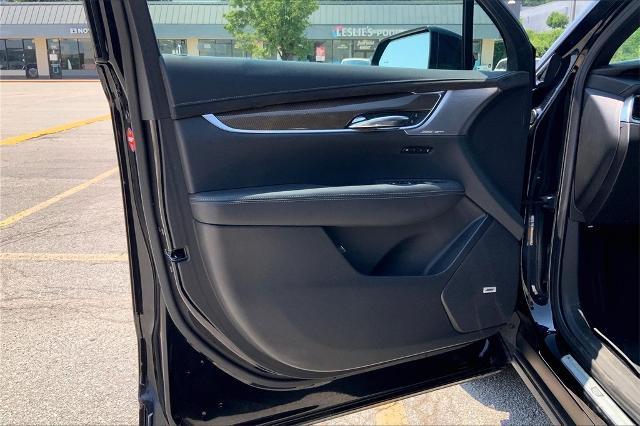 2022 Cadillac XT6 Vehicle Photo in Kansas City, MO 64114