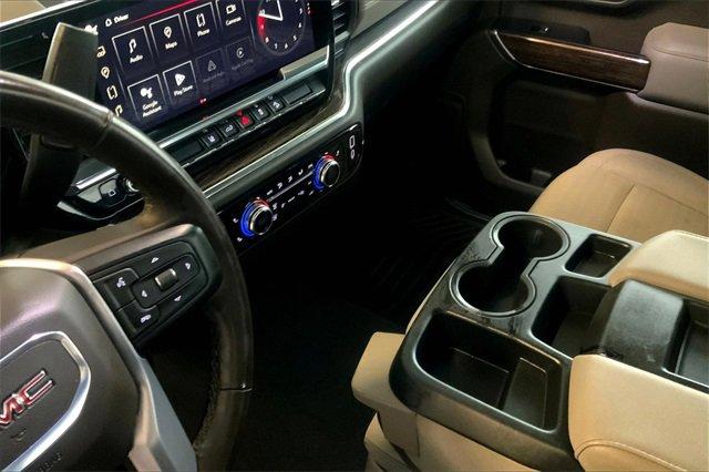 2024 GMC Sierra 2500 HD Vehicle Photo in TOPEKA, KS 66609-0000