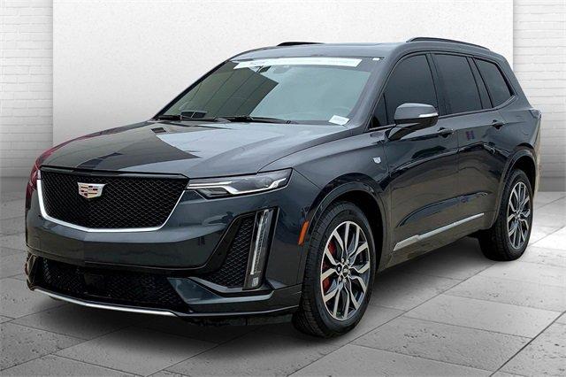 2023 Cadillac XT6 Vehicle Photo in TOPEKA, KS 66609-0000