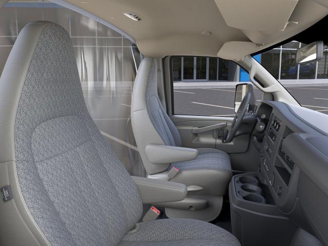 2025 Chevrolet Express Commercial Cutaway Vehicle Photo in TOPEKA, KS 66609-0000