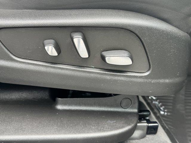2024 Cadillac XT5 Vehicle Photo in LEOMINSTER, MA 01453-2952