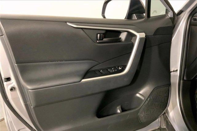 2023 Toyota RAV4 Vehicle Photo in INDEPENDENCE, MO 64055-1314