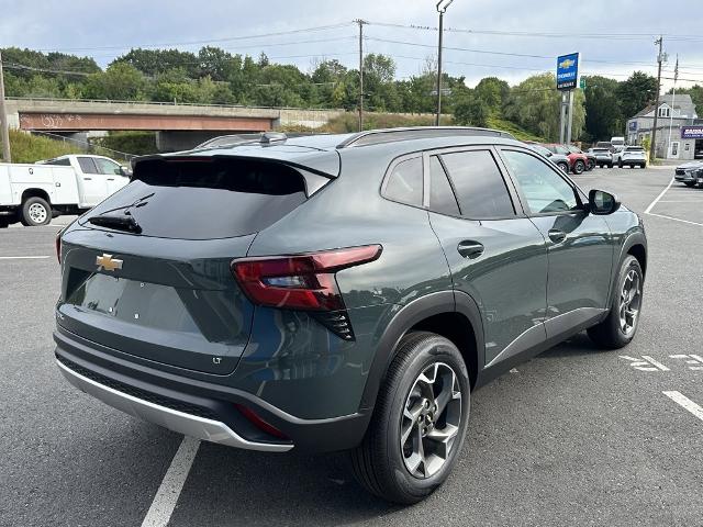 2025 Chevrolet Trax Vehicle Photo in GARDNER, MA 01440-3110