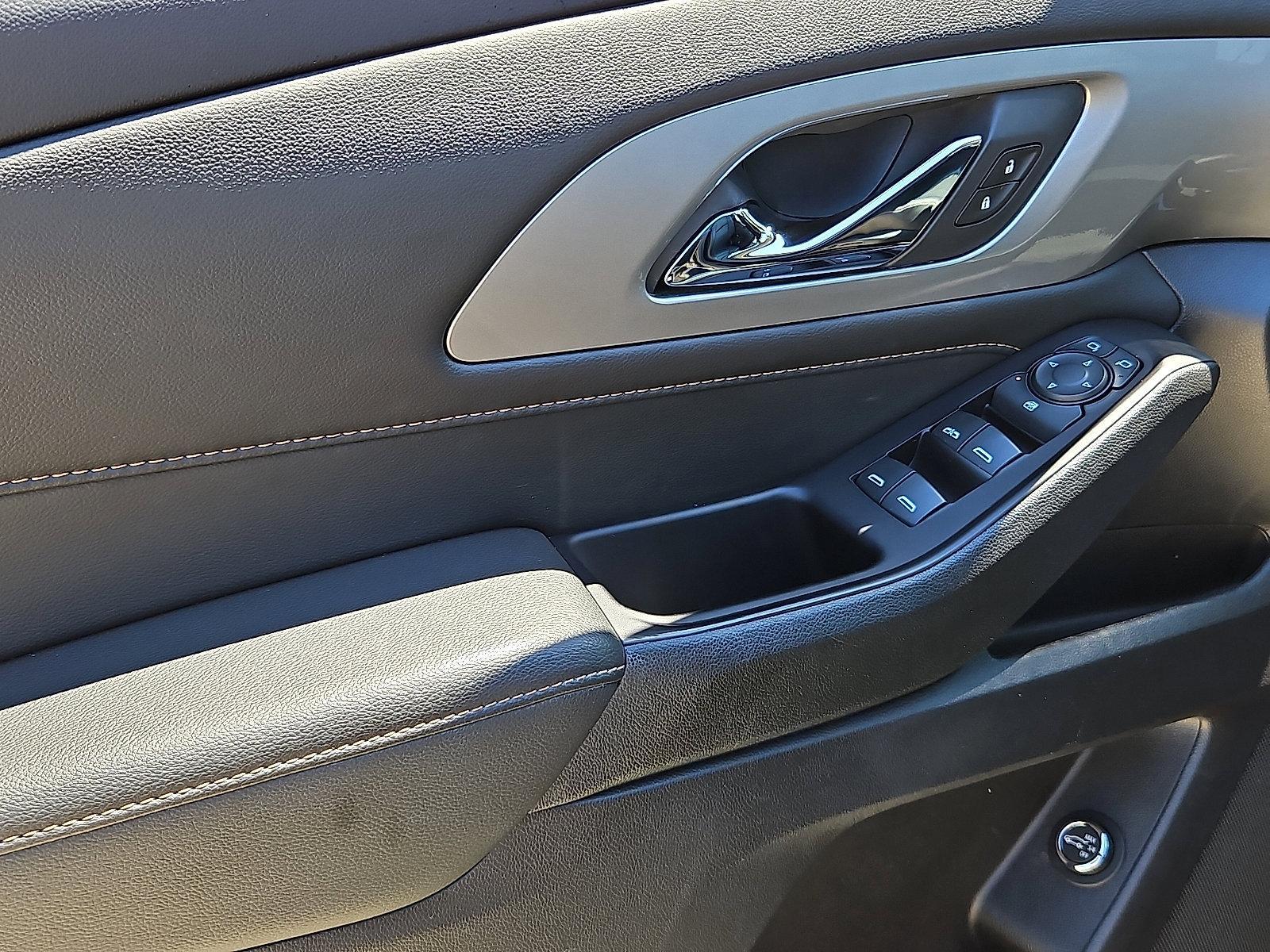 2019 Chevrolet Traverse Vehicle Photo in Trevose, PA 19053